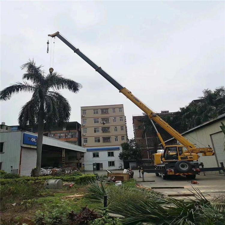 罗甸12吨吊车出租一天的收费标准是什么