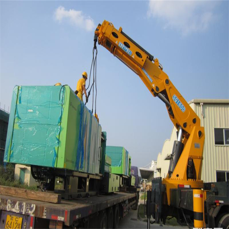 罗甸100吨折臂吊出租大概多少钱