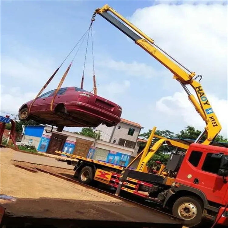 罗甸吊车吊汽车的正确方法